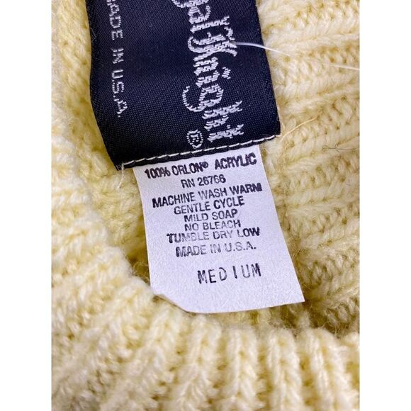 Vintage Royal Knight Crew Neck Knit Sweater Adult Medium Yellow Made in the USA - Picture 4 of 6